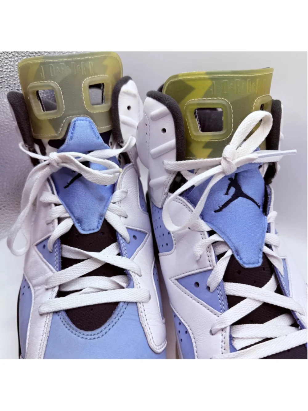Nike Air Jordan Retro 6 UNC White UNC Home Sneakers Men's Size 11.5